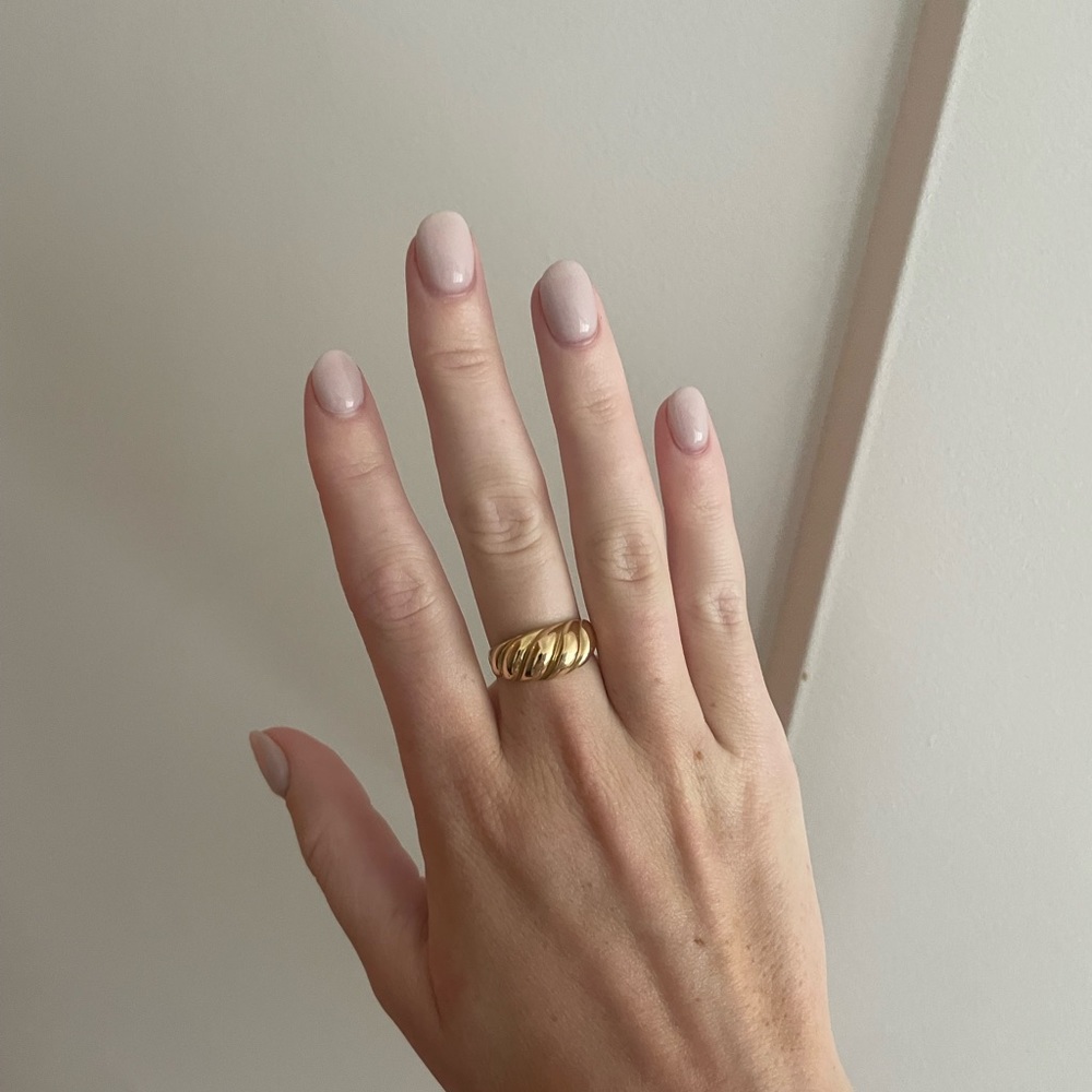 Mejuri croissant dome ring